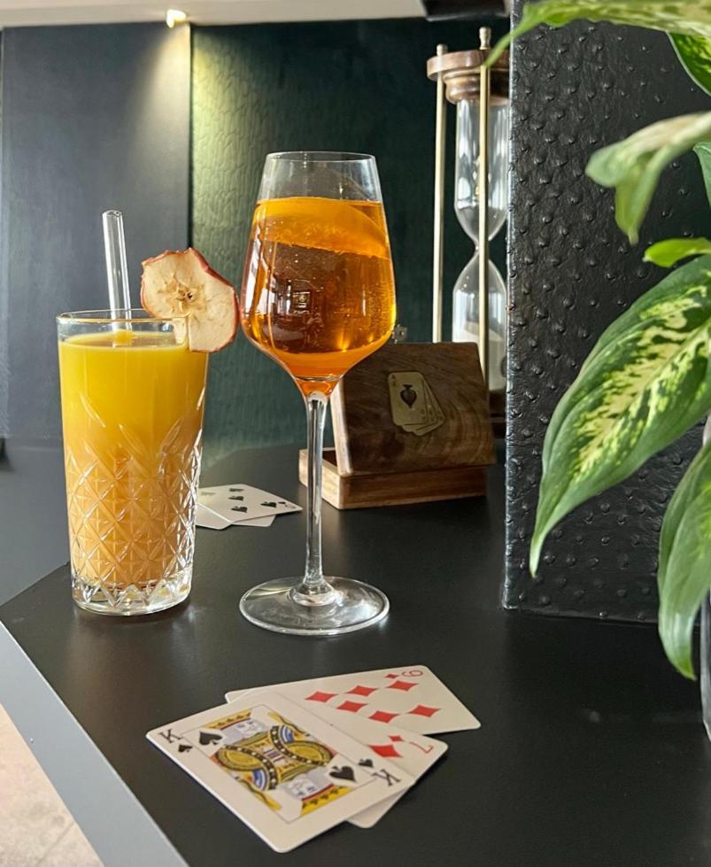 Le Trophee Boutique Hotel Spa- La Loggia Appart'Hotel Deauville Zewnętrze zdjęcie